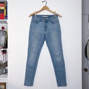 LEVI’S | 710 Super Skinny Jeans